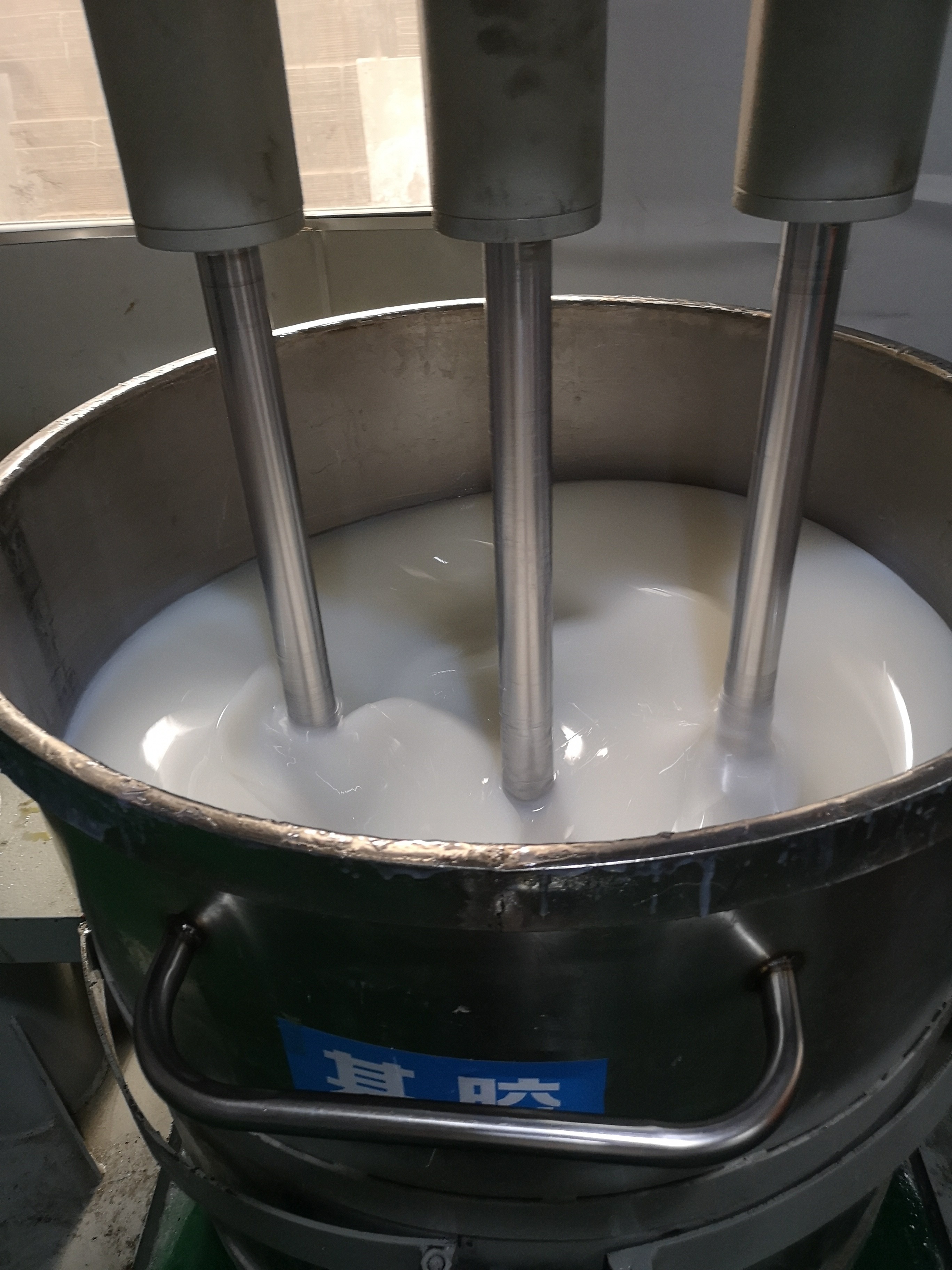 液體硅膠跟固化劑沒(méi)有攪拌均勻會(huì)有什么情況 ？